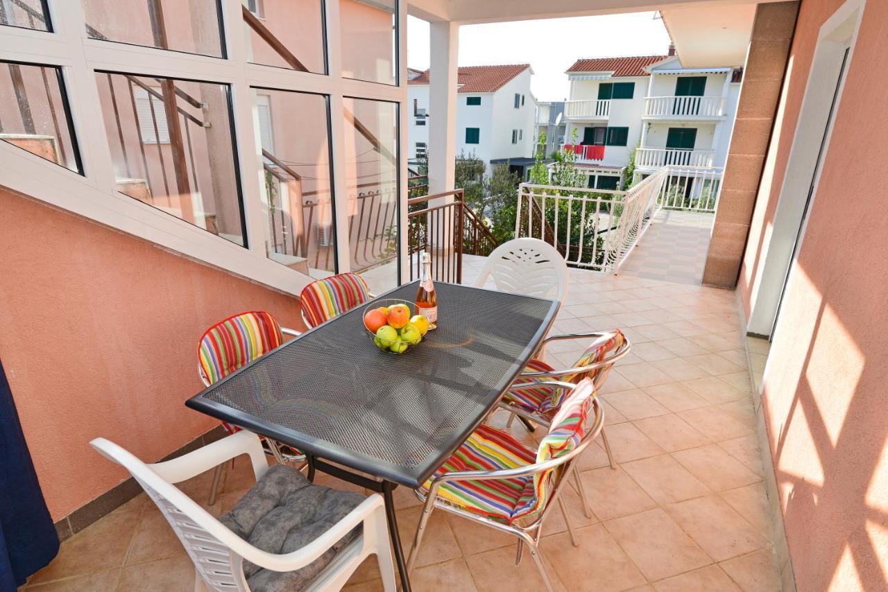 Apartments Martina Vodice Exteriér fotografie